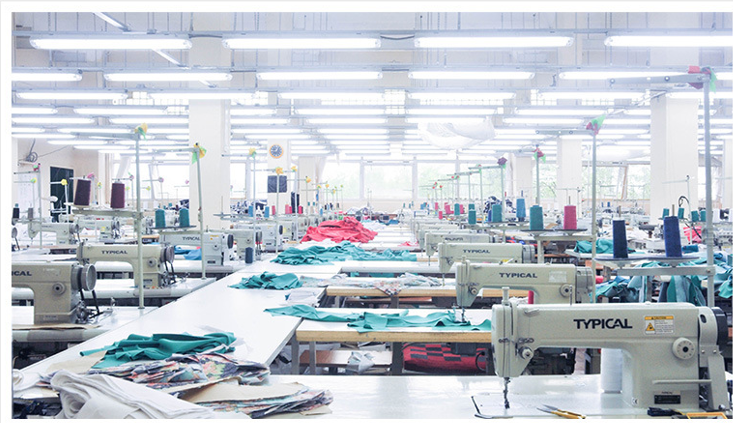 礼赛尼服装与四川省职业技术学院建立长期合作关系